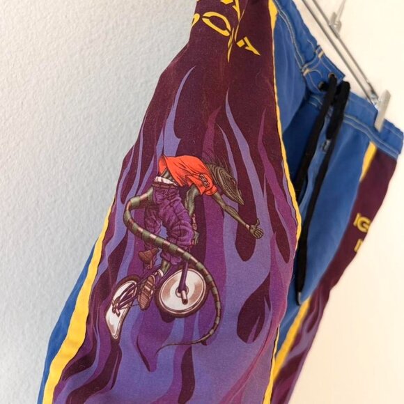 Iguana Don y2k 2000s Flame Print Swim Trunks Board Shorts Small - Picture 2 of 4